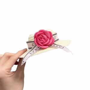 Pălărie Labubu Roz – Accesoriu cu floare și panglică Gucci