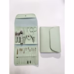 Set profesional 16 piese pentru manichiură, pedichiură și îngrijire facială, cu husă elegantă din piele ecologică, verde - imagine 2