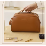Geanta cosmetice pentru femei Flippy, material poliuretan, 25 x 14.5 x 14.5 cm, Impermeabila, Maro - imagine 3