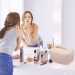 Geanta de Calatorie Flippy, Pentru Cosmetice, Portabila, Impermeabila, din Piele Ecologica, Compartimente Multiple, cu Fermoar, 23 x 11.5 x 10.5 cm, Crem - imagine 3