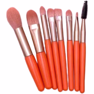 Mini Set Portabil 8 Pensule pentru Machiaj Flippy, Super Soft, Makeup Profesional/Incepatori, Maner Ergonomic, Gentuta Depozitare Inclusa, Portocaliu