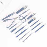 Set profesional 16 piese pentru manichiură, pedichiură și îngrijire facială, cu husă elegantă din piele ecologică, mov - imagine 6