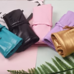 Set portabil 7 piese pentru machiaj cu husa neagra - imagine 5